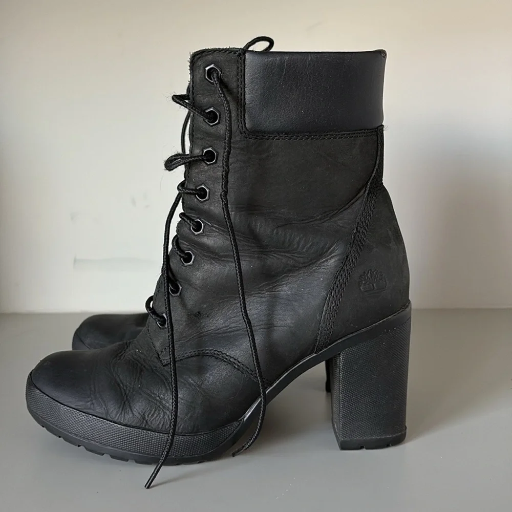 Timberland Camdale Women's Bootie Leather BLACK A1SEF Size 8 - Picture 2 of 12